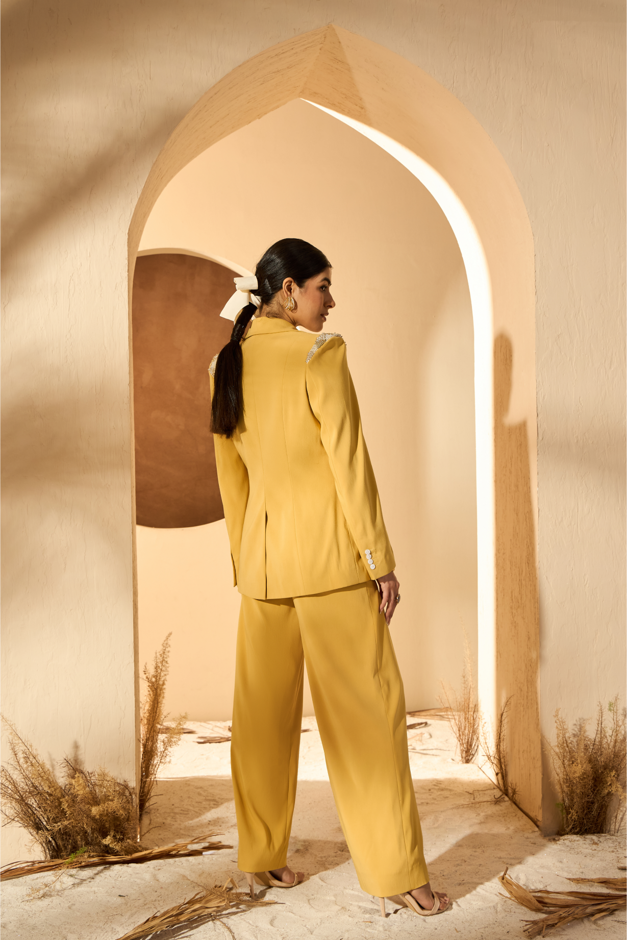 MIA JACKET IN YELLOW