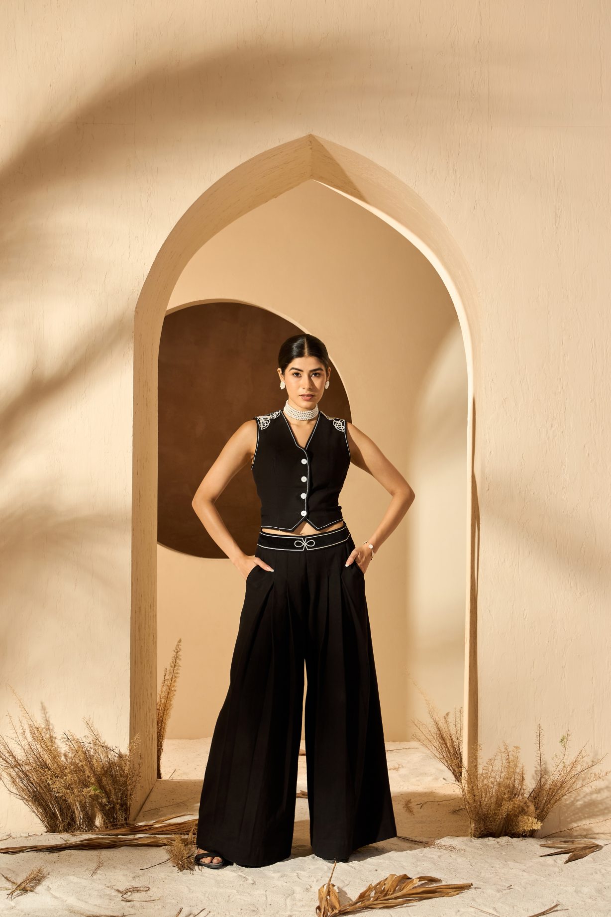 EVIDANA EMBROIDERED WAISTCOAT IN BLACK