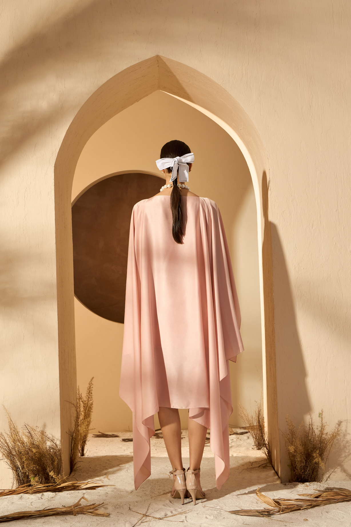 HEMME CORSET AND CAPE IN PINK